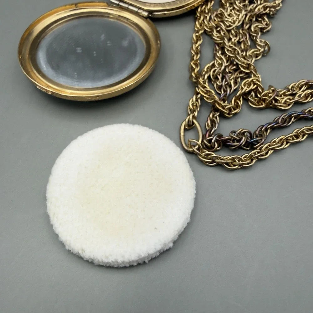 Estee Lauder Pocket Watch Compact Necklace Gold Tone Floral Scroll Face Powder